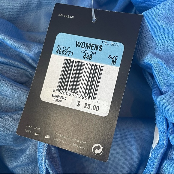 NWT Women’s Nike Workout Shorts - Picture 4 of 5